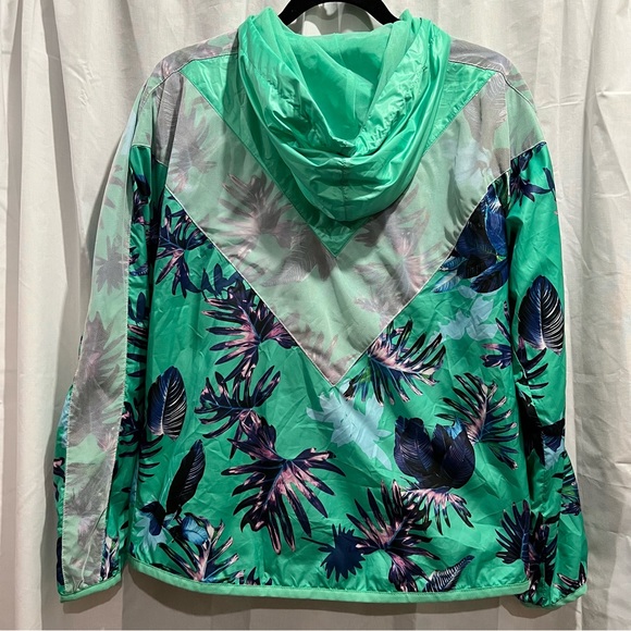 Puma Tropical Hooded Windbreaker size M - Picture 2 of 7